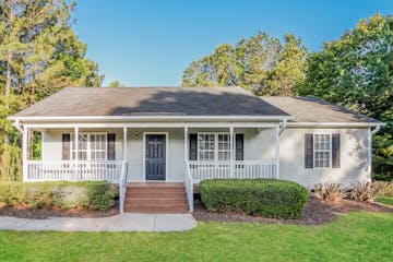 197 Barewood Dr Four Oaks, NC 27524